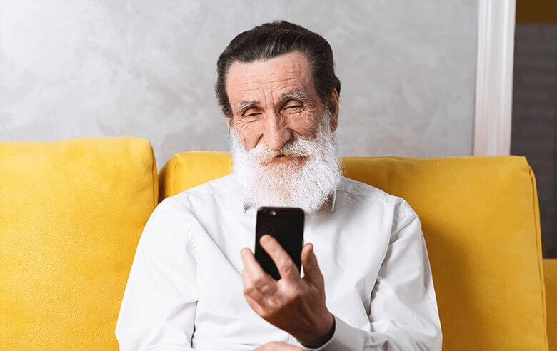Jaki telefon dla seniora wybrać – nowoczesny poradnik